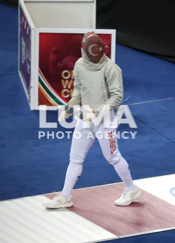 Épreuves éliminatoires de la Coupe du monde seniors de sabre à Oran