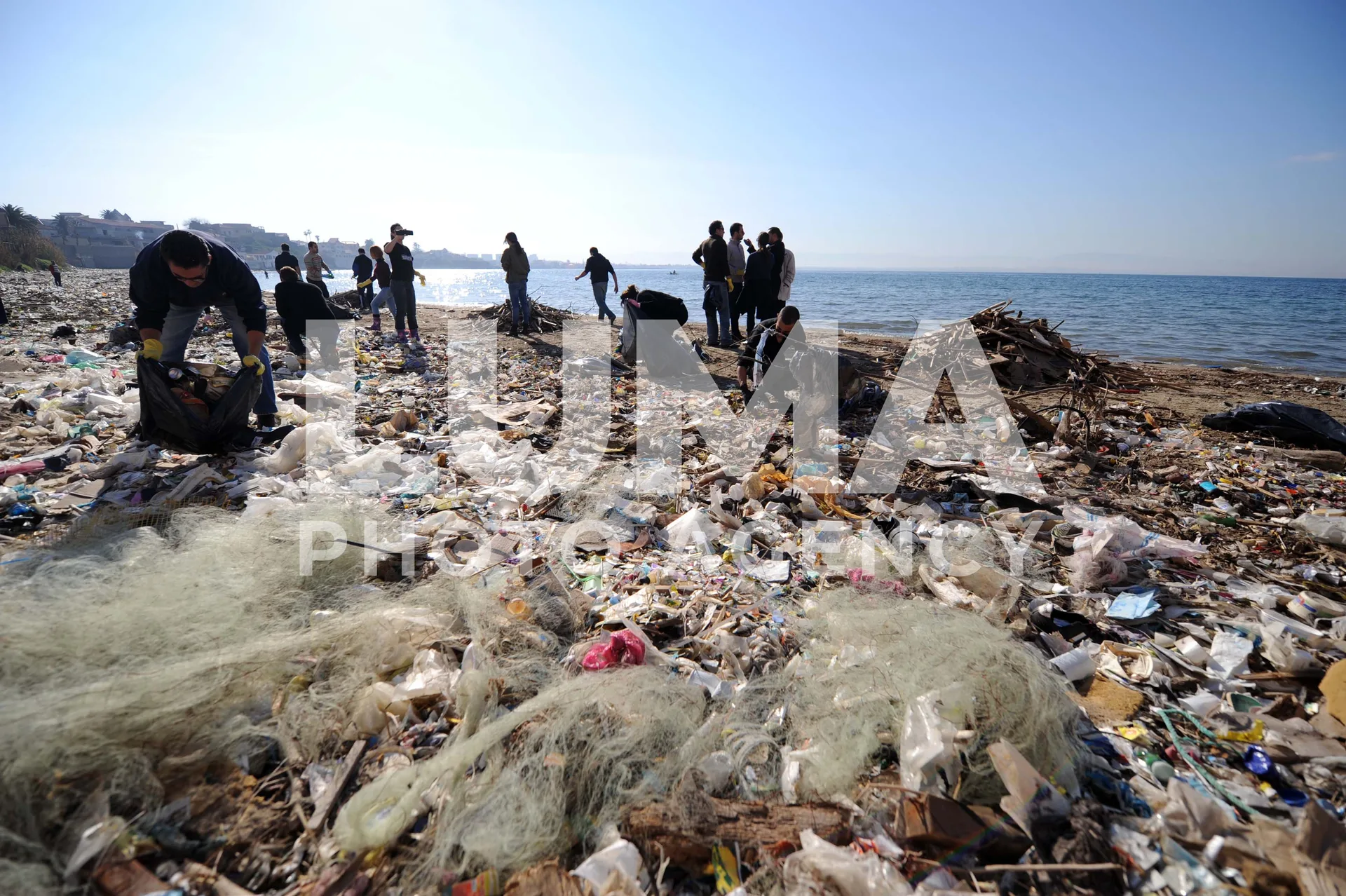 Beach clean-up in Tamenfoust