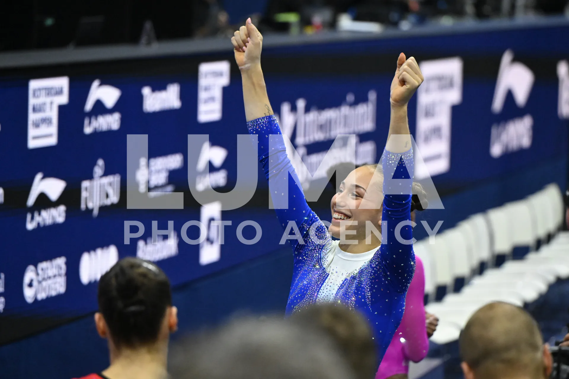 Kaylia Nemour ,sacrée championne du monde des barres asymétriques